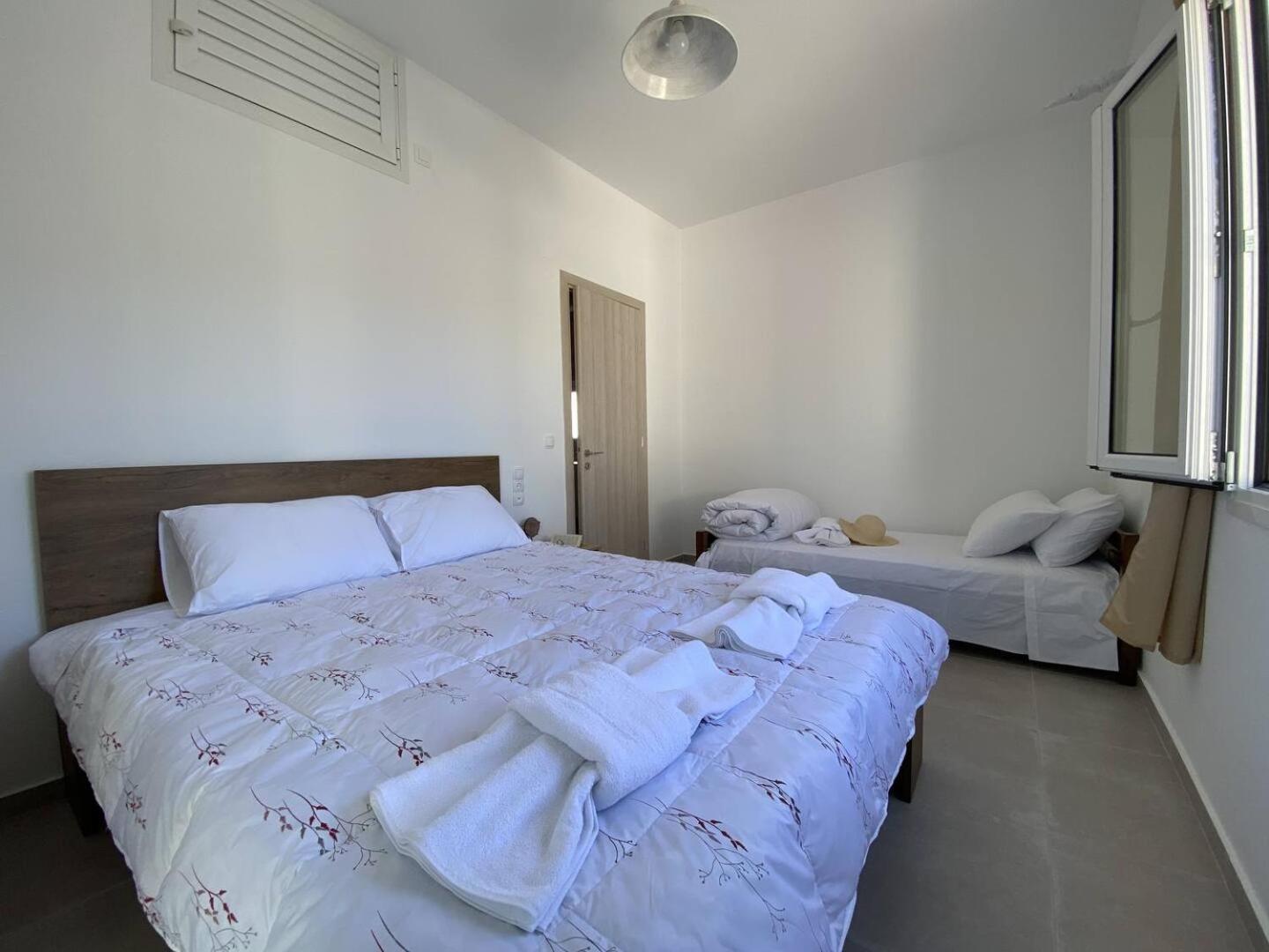 Orphanos Apartment Kamilari Eksteriør billede
